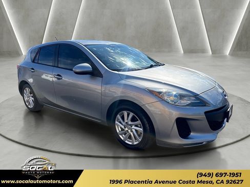 Used 2012 MAZDA MAZDA3 i Grand Touring w/ Tech Pkg FWD image 7