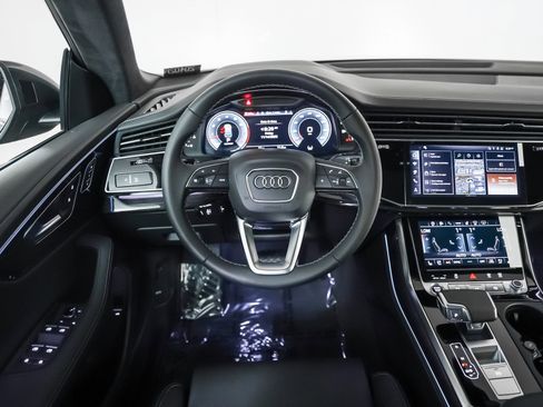 New 2026 Audi Q8 Prestige image 14