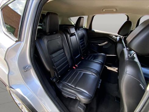 Used 2017 Ford Escape Titanium FWD image 20