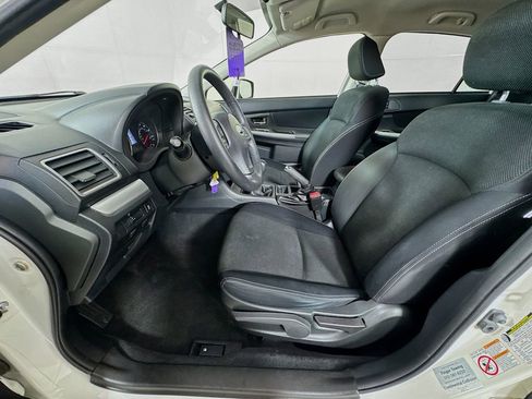 Used 2015 Subaru Crosstrek 2.0i Premium AWD/4WD image 24