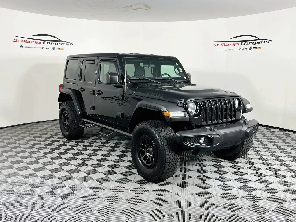 Used 2023 Jeep Wrangler Unlimited Sport w/ Xtreme 35 Tire Package AWD/4WD image 1
