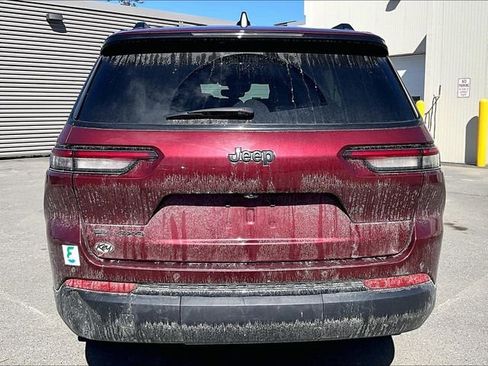 Used 2021 Jeep Grand Cherokee L Laredo image 5