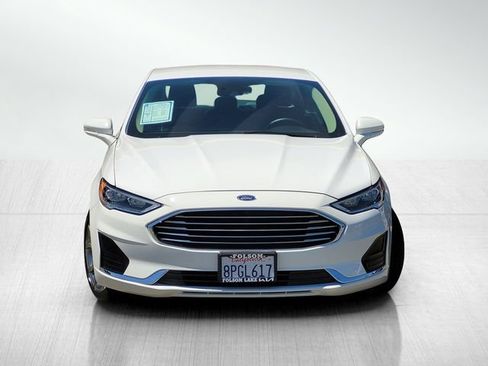 Used 2020 Ford Fusion SEL FWD image 2
