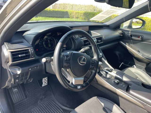 Used 2017 Lexus IS 350 F Sport AWD/4WD image 10