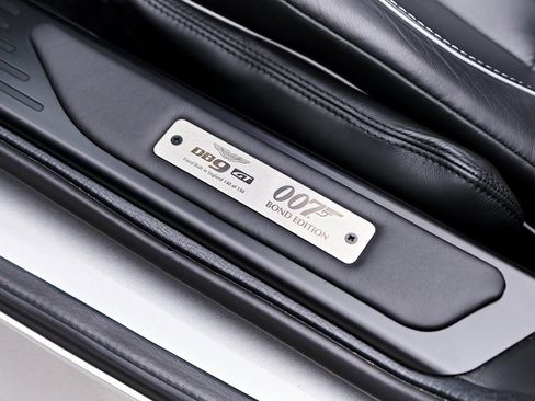 Used 2016 Aston Martin DB9 GT image 55