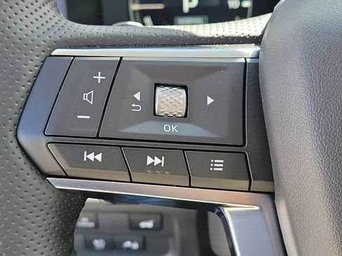 New 2025 Mitsubishi Outlander SEL image 25