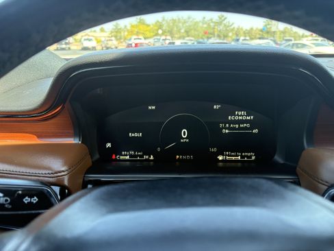 Used 2022 Lincoln Nautilus Reserve FWD image 18