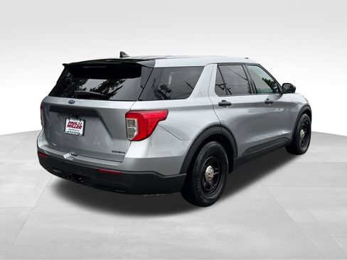 Used 2024 Ford Explorer 4WD Police Interceptor image 8