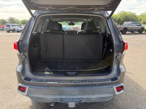 Certified 2018 Toyota Highlander Limited AWD/4WD image 7