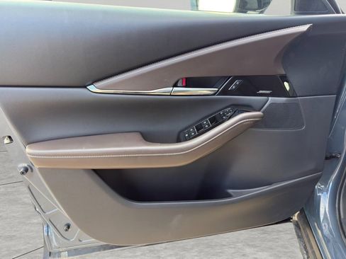 Used 2025 MAZDA CX-30 2.5 Turbo w/ Premium Plus Pkg image 9