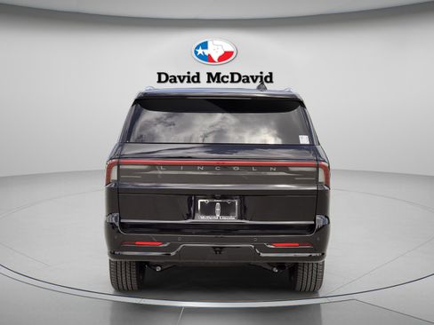 New 2026 Lincoln Navigator L Black Label AWD/4WD image 5