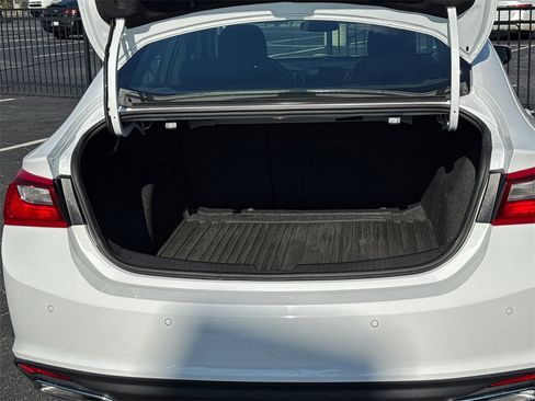 Used 2024 Chevrolet Malibu RS w/ LPO, Floor Liner Package image 19