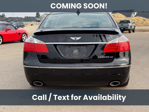 Used 2009 Hyundai Genesis 4.6 w/ Technology Pkg 5 RWD image 5