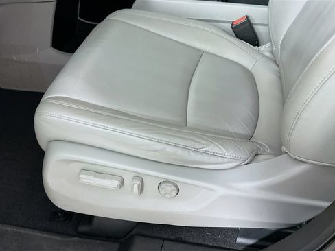 Used 2020 Honda Odyssey EX-L image 9