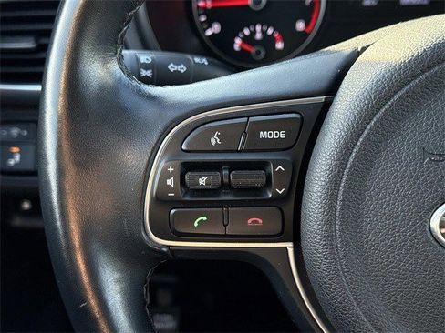 Used 2017 Kia Optima EX w/ Premium Package image 22