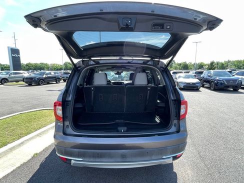 Used 2021 Honda Pilot Touring image 9