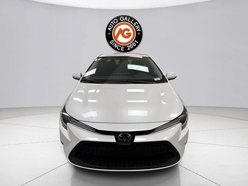 Used 2022 Toyota Corolla LE FWD image 8