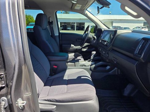 Used 2025 Nissan Frontier S w/ S Utility Package AWD/4WD image 12