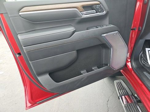 Used 2024 Chevrolet Silverado 3500 High Country image 30