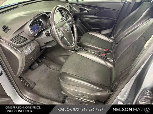 Used 2019 Buick Encore Preferred FWD image 17
