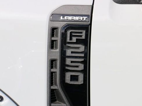 New 2026 Ford F250 Lariat w/ Black Appearance Package image 13