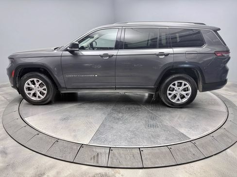 Used 2022 Jeep Grand Cherokee L Limited AWD/4WD image 8