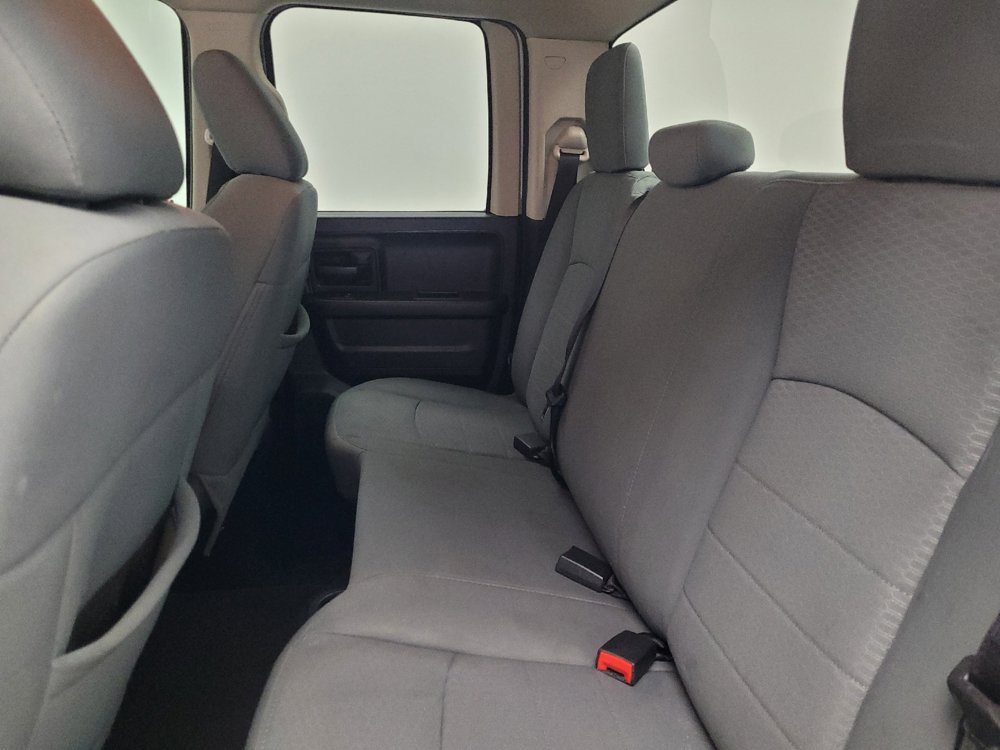 Used 2014 RAM 1500 Express RWD image 18