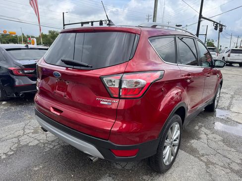 Used 2018 Ford Escape Titanium w/ Ford Safe & Smart Package AWD/4WD image 7
