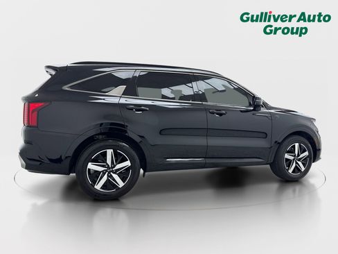 Used 2021 Kia Sorento S w/ Panoramic Sunroof Package FWD image 9