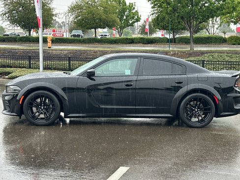 Used 2023 Dodge Charger Scat Pack RWD image 7