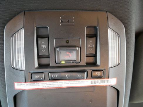 Used 2020 Toyota Highlander Platinum AWD/4WD image 19