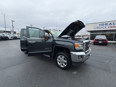 Used 2019 GMC Sierra 2500 SLT w/ Duramax Plus Package image 37
