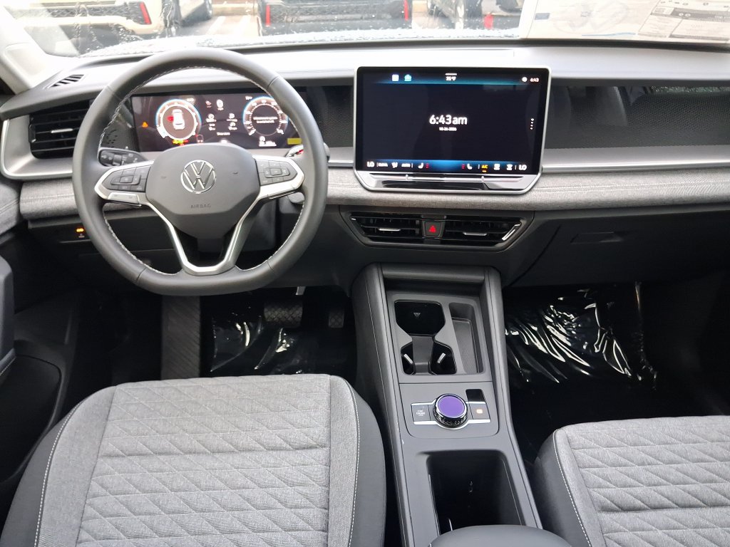 New 2026 Volkswagen Tiguan S FWD image 6