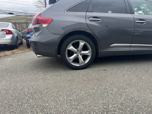 Used 2015 Toyota Venza Limited AWD/4WD image 36