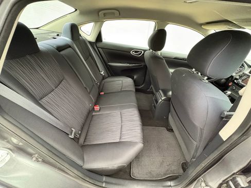 Used 2016 Nissan Sentra SV image 23