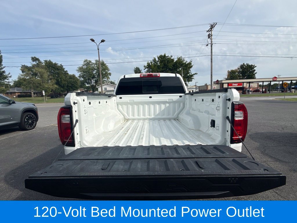 Used 2025 GMC Canyon AT4 AWD/4WD image 9