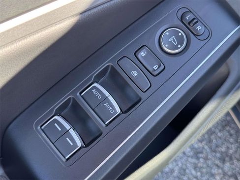 Certified 2025 Acura Integra A-Spec image 17