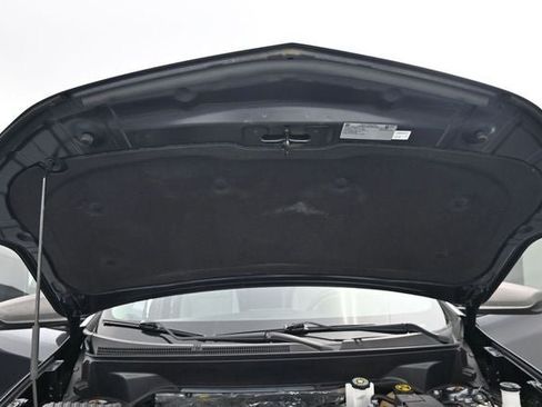 Used 2022 Chevrolet Equinox LS w/ LS Convenience Package FWD image 16