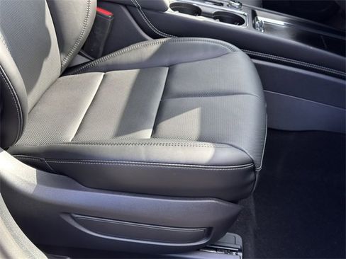 New 2025 Lincoln Corsair Reserve w/ Jet Appearance Package image 13