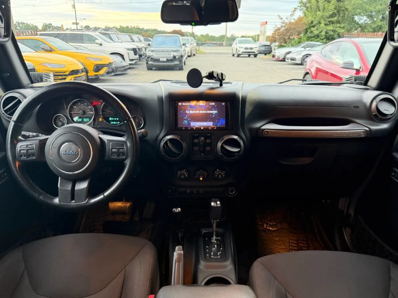 Used 2017 Jeep Wrangler Unlimited Sport w/ Quick Order Package 24S AWD/4WD image 18