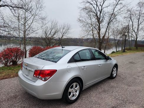 Used 2014 Chevrolet Cruze LT image 5
