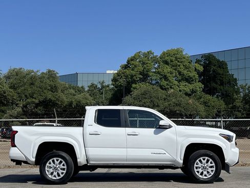 Used 2024 Toyota Tacoma SR5 RWD image 3
