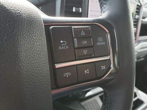 Used 2025 Ford F350 Platinum AWD/4WD image 25