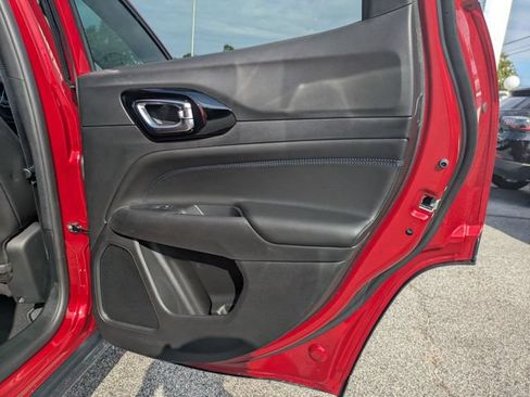 New 2026 Jeep Compass Latitude AWD/4WD image 30