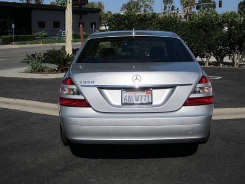 Used 2008 Mercedes-Benz S 550 image 6