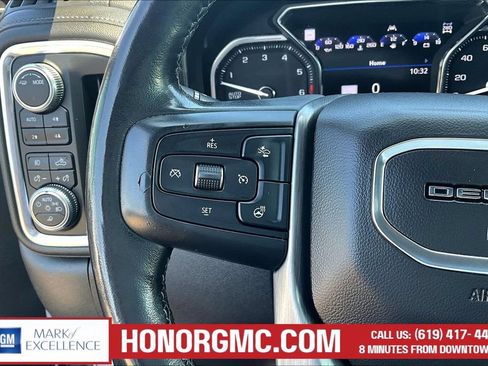 Used 2020 GMC Sierra 1500 Denali w/ Denali Ultimate Package AWD/4WD image 11