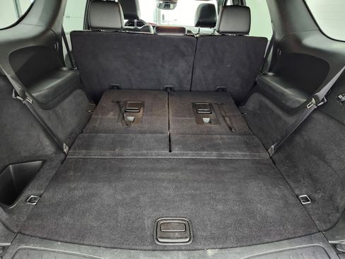 Used 2024 Dodge Durango GT image 32