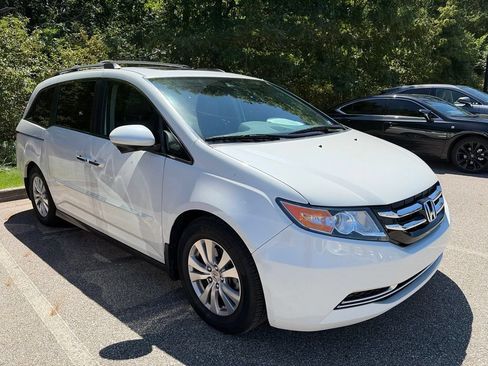 Used 2016 Honda Odyssey EX-L image 3