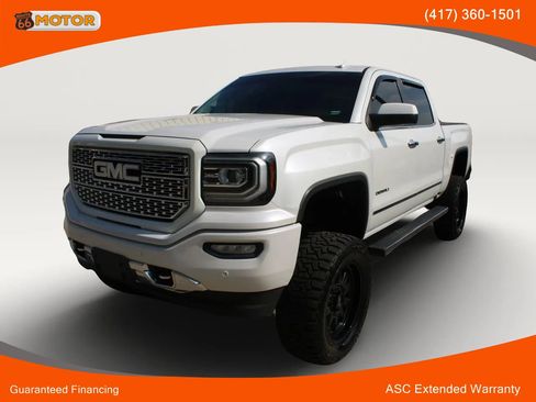 Used 2017 GMC Sierra 1500 Denali w/ Denali Ultimate Package AWD/4WD image 1