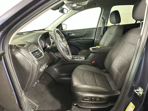 Used 2018 Chevrolet Equinox LT AWD/4WD image 11